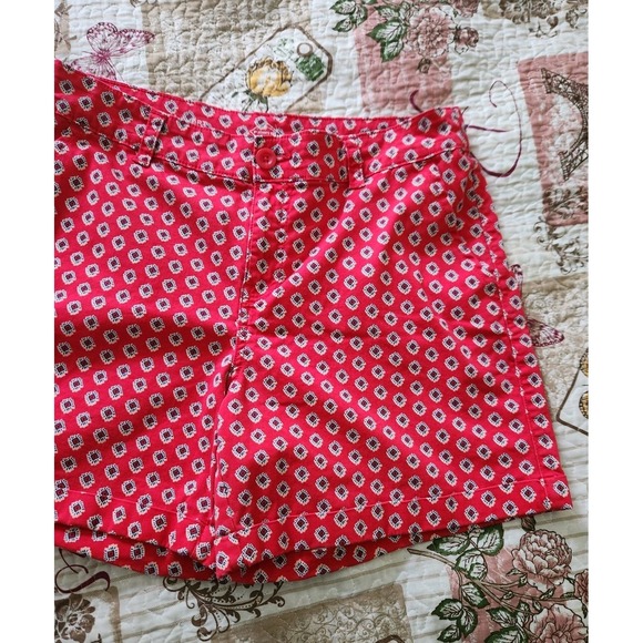 St John's Bay Women's 5" Shorts Red & White Design Pockets Cotton Size 32 - Picture 4 of 11